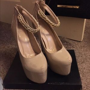 Summer nude high heel